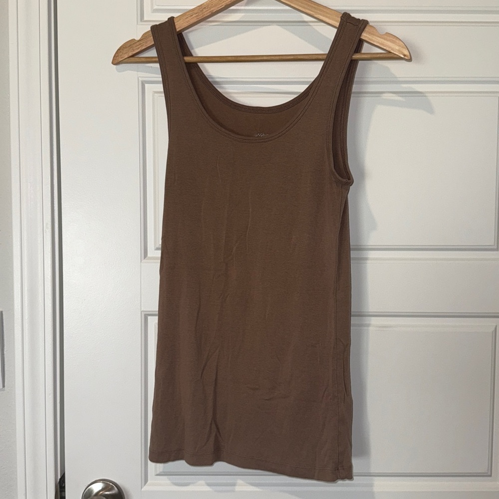 LOWEST PRICE! mossimo brown tank size Medium